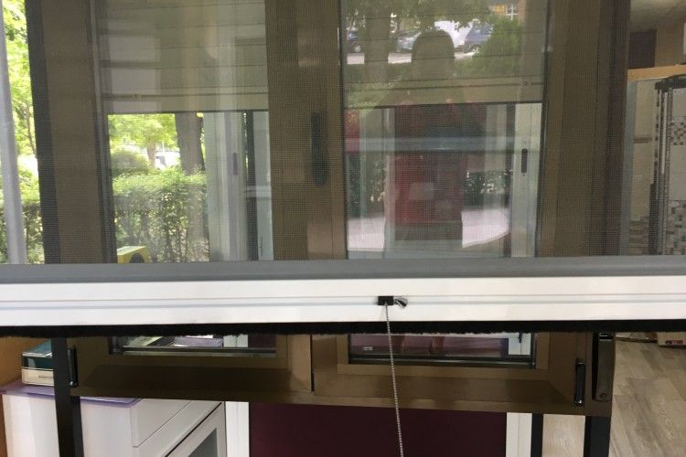 Instalación de Mosquiteras